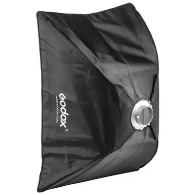 SOFTBOX GODOX DE 70X100CM CON GRILLA Y ANILLO ADAPTADOR CON MONTURA TIPO S